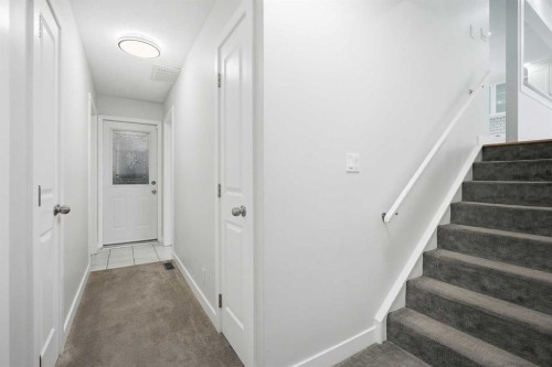 187 Templeton Circle Ne, Calgary, AB - Indoor Photo Showing Other Room