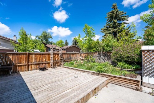 187 Templeton Circle Ne, Calgary, AB - Outdoor With Deck Patio Veranda