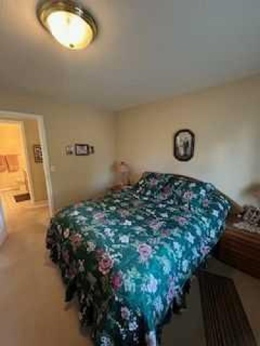 140 Dovista Court Se, Calgary, AB 