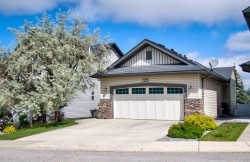 242 Kingsbury View SEAirdrie, AB T4A 0E6