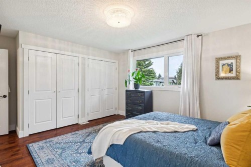 444 Bracewood Crescent Sw, Calgary, AB 