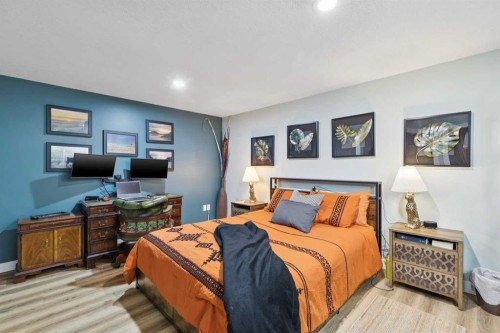 444 Bracewood Crescent Sw, Calgary, AB 