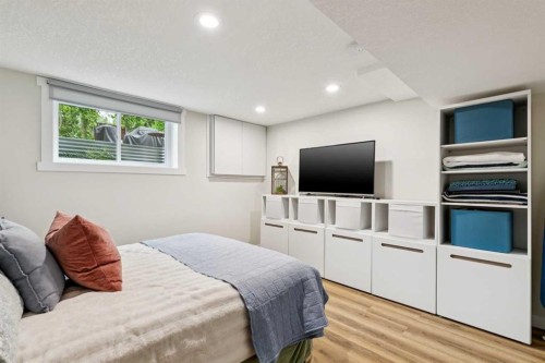444 Bracewood Crescent Sw, Calgary, AB 