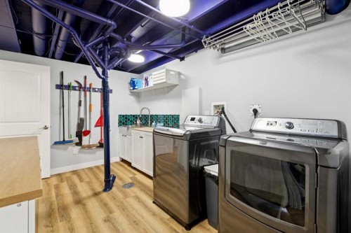 444 Bracewood Crescent Sw, Calgary, AB 