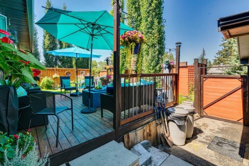 444 Bracewood Crescent Sw, Calgary, AB 
