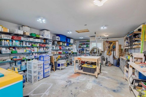 444 Bracewood Crescent Sw, Calgary, AB 