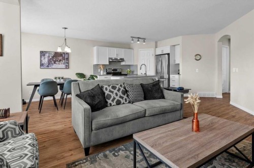 16006 Everstone Road Sw, Calgary, AB 