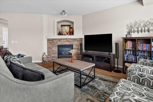 16006 Everstone Road Sw, Calgary, AB 