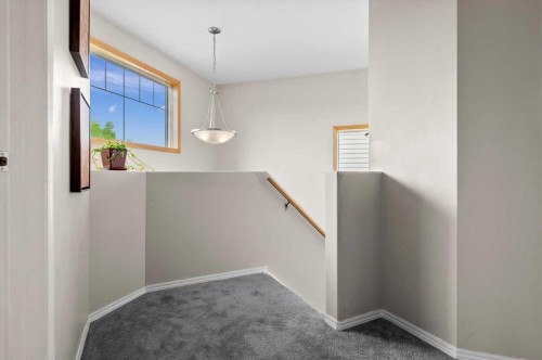 16006 Everstone Road Sw, Calgary, AB 