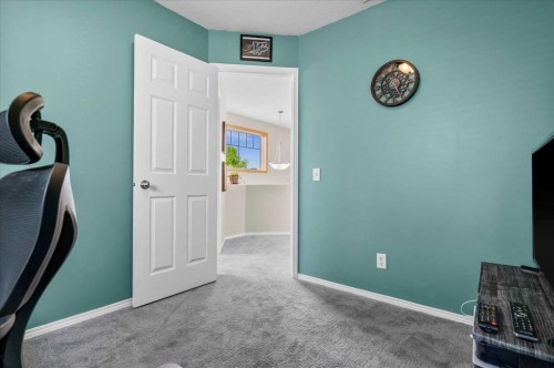 16006 Everstone Road Sw, Calgary, AB 