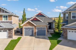 119 Nolanshire Point NW Calgary, AB T3R 0P4