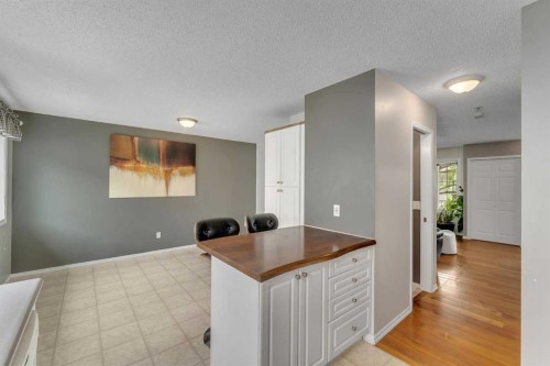 27-4 Stonegate Drive Nw, Airdrie, AB 
