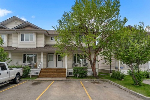 27-4 Stonegate Drive Nw, Airdrie, AB 
