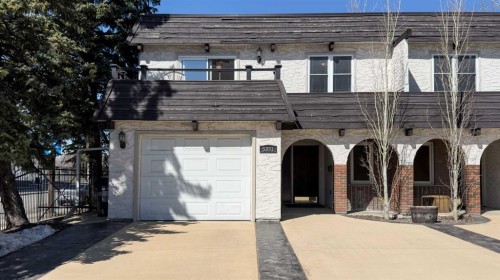 5801/ 5803 Dalgleish Road Nw, Calgary, AB 