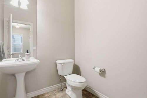 378 Chaparral Ridge Circle Se, Calgary, AB - Indoor Photo Showing Bathroom