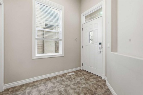 378 Chaparral Ridge Circle Se, Calgary, AB - Indoor Photo Showing Other Room