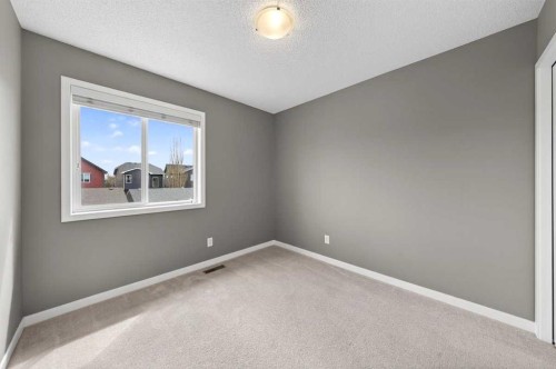 108 Auburn Crest Park Se, Calgary, AB - Indoor Photo Showing Other Room