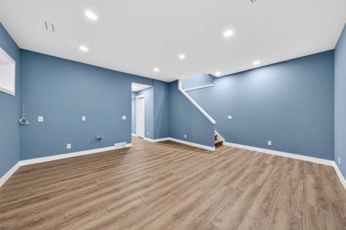 108 Auburn Crest Park Se, Calgary, AB - Indoor Photo Showing Other Room