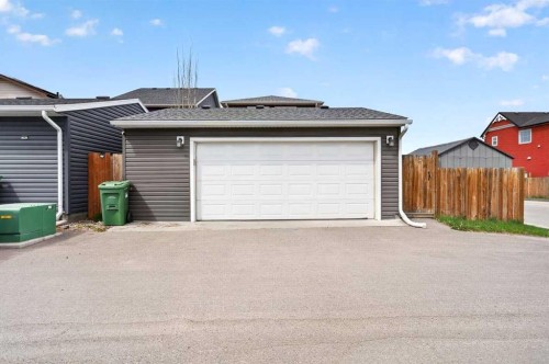 108 Auburn Crest Park Se, Calgary, AB - Outdoor With Exterior