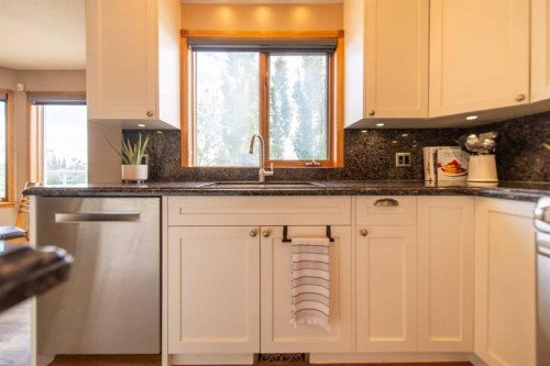 360 Hidden Ranch Circle Nw, Calgary, AB 