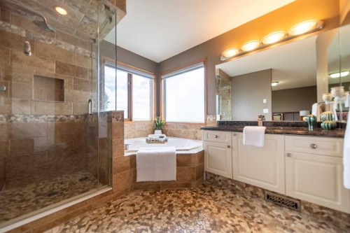 360 Hidden Ranch Circle Nw, Calgary, AB 