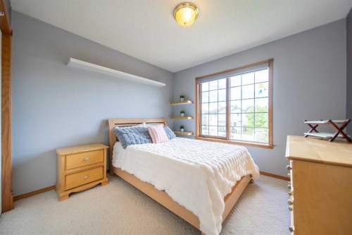360 Hidden Ranch Circle Nw, Calgary, AB 
