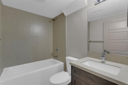 19 Bridleglen Road Sw, Calgary, AB 