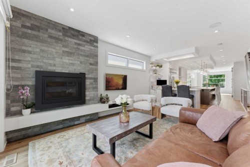 438 13 Street Nw, Calgary, AB 