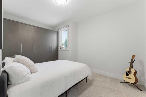 438 13 Street Nw, Calgary, AB 