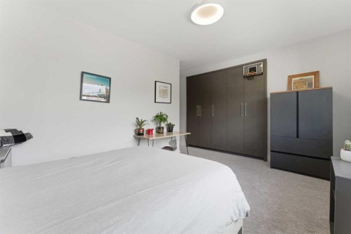 438 13 Street Nw, Calgary, AB 
