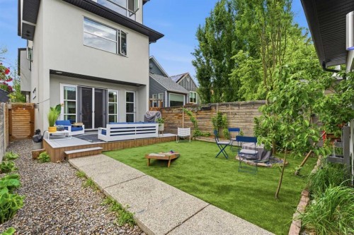 438 13 Street Nw, Calgary, AB 