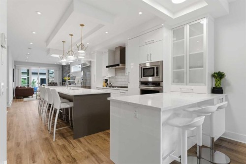438 13 Street Nw, Calgary, AB 
