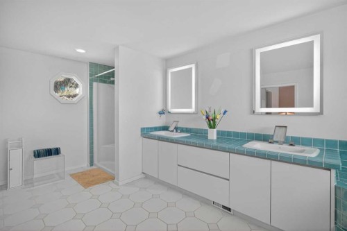 523 Scimitar Bay Nw, Calgary, AB - Indoor Photo Showing Bathroom