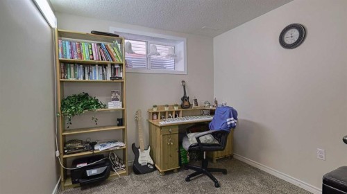 54 Saddlecreek Crescent Ne, Calgary, AB - Indoor Photo Showing Office