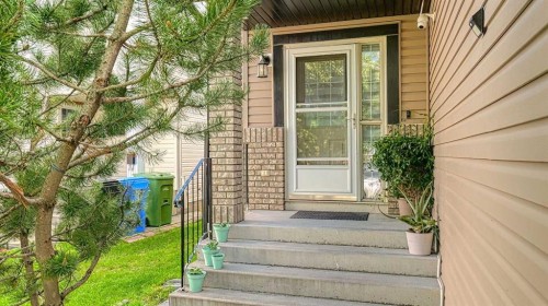 54 Saddlecreek Crescent Ne, Calgary, AB - Outdoor With Exterior