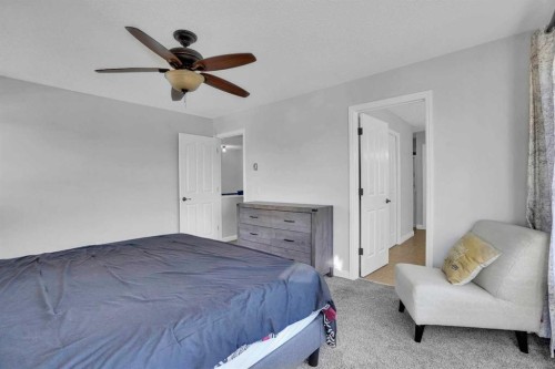 74 Cranleigh Green Se, Calgary, AB - Indoor Photo Showing Bedroom