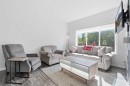 17 Mahogany Terrace Se, Calgary, AB  - Indoor Photo Showing Living Room 
