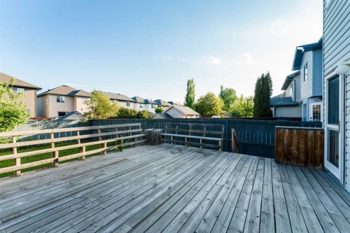 125 Bridlewood Court Sw, Calgary, AB 