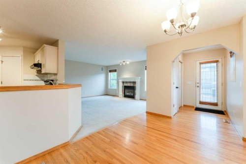 125 Bridlewood Court Sw, Calgary, AB 