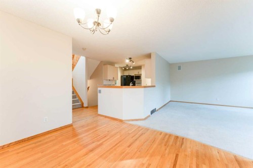 125 Bridlewood Court Sw, Calgary, AB 