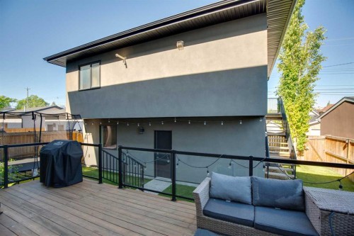 423 7A Street Ne, Calgary, AB - Outdoor With Deck Patio Veranda With Exterior