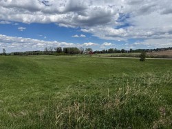 32022 268 Avenue WESTRural Foothills County, AB T1S 5M7