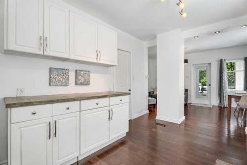 213 7A Street Ne, Calgary, AB 