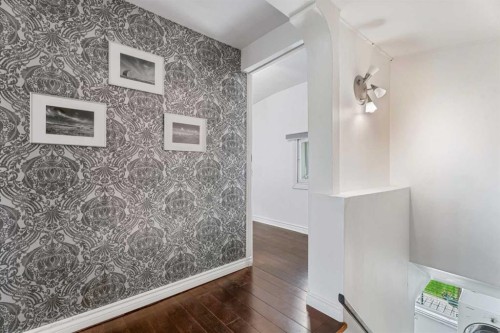 213 7A Street Ne, Calgary, AB 