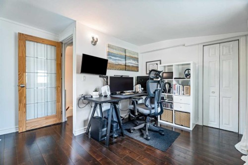 213 7A Street Ne, Calgary, AB 