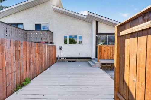 3304 Temple Way Ne, Calgary, AB 