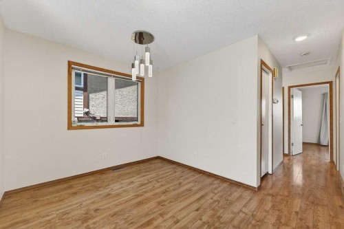3304 Temple Way Ne, Calgary, AB 