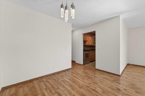 3304 Temple Way Ne, Calgary, AB 