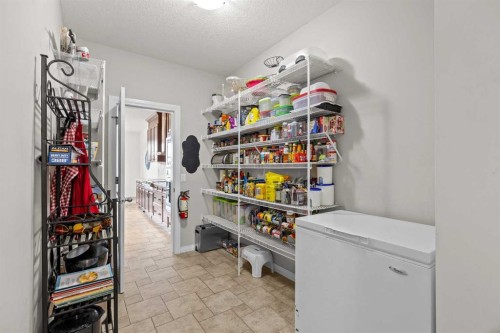 318 Coopers Drive Sw, Airdrie, AB - Indoor