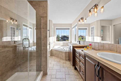 318 Coopers Drive Sw, Airdrie, AB - Indoor Photo Showing Bathroom